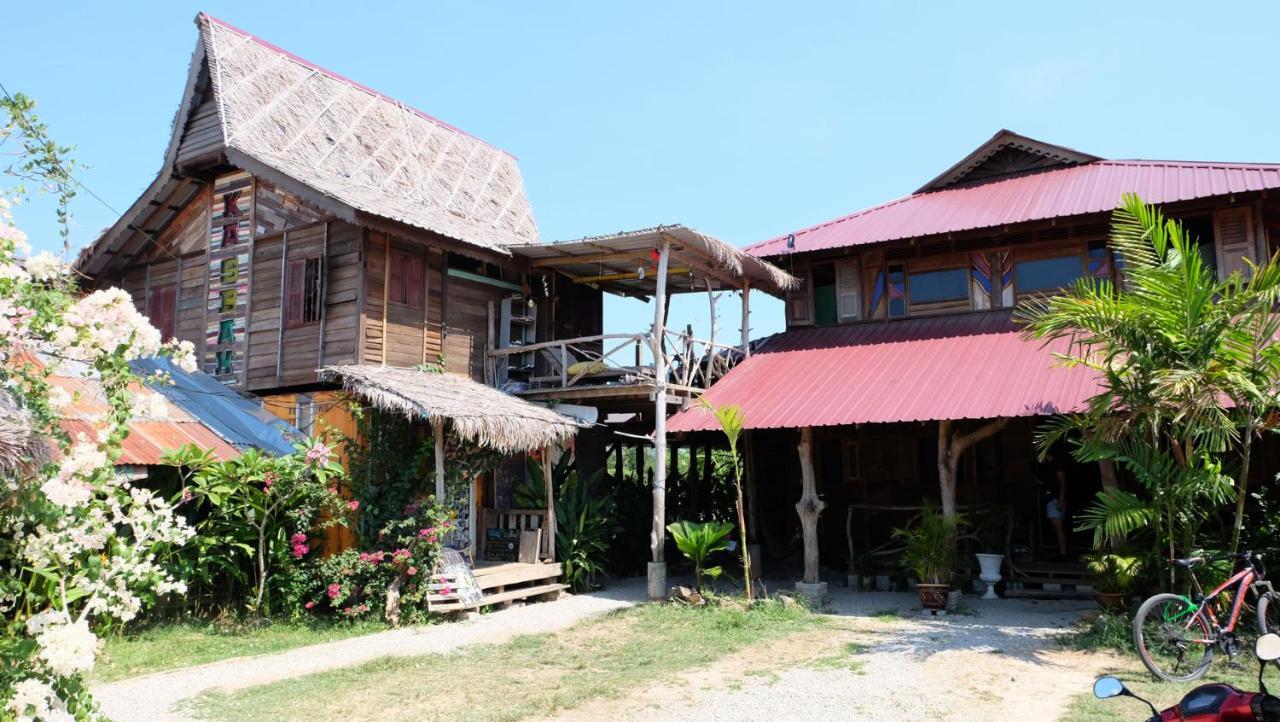 The Kasbah Langkawi Hotel Pantai Cenang  Buitenkant foto